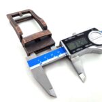 复制Vintage Bronze Men's Automatic Buckle Fit In Less Than 1 1/2" Ratchet Leahter Belt Large Size Leather Belt Buckle KAL4 (复制) - Image 5
