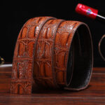 Wholesale Men 1 3/8" Ratchet Cow Full Grain Leather Imitation Alligator Skin Pattern Belt For Men Customizable B1