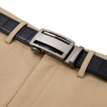 Wholesale Bonitogo Custom design MOQ 300 Business-style, light luxury, fashionable and simple alloy automatic buckle men's belt DC-8605 - Image 7