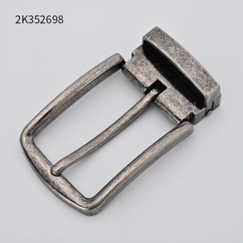 Wholesale minimalist and stylish men's pin-buckle leather belt head (3.5cm width)35350